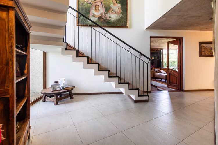 Casa en venta en Valenzuela Puelma en La Reina Alta - Imagen 2