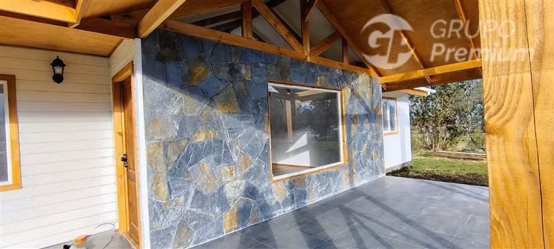 Parcela con casa NUEVA en Pitrufquén camino Villarrica Km20