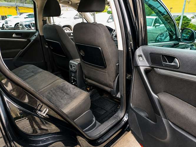 VOLKSWAGEN TIGUAN FL HIGH. 2.0 TDI 4X4 AT - 2013 | 4440 - Imagen 12