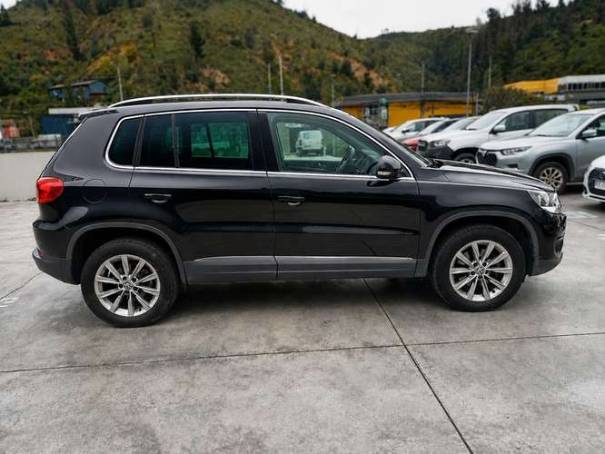 VOLKSWAGEN TIGUAN FL HIGH. 2.0 TDI 4X4 AT - 2013 | 4440 - Imagen 8