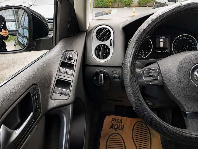 VOLKSWAGEN TIGUAN FL HIGH. 2.0 TDI 4X4 AT - 2013 | 4440 - Imagen 17