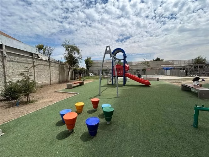 Arriendo 3d1b sin estacionamiento/Metro Ciudad del Niño