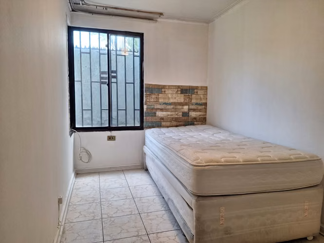 Arriendo amplio departamento con patio exclusivo en Las Condes - Imagen 22