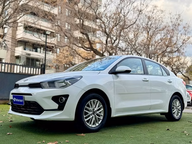 KIA RIO 4 LX 1.4L 6MT AC ABS - 2022 | 2860