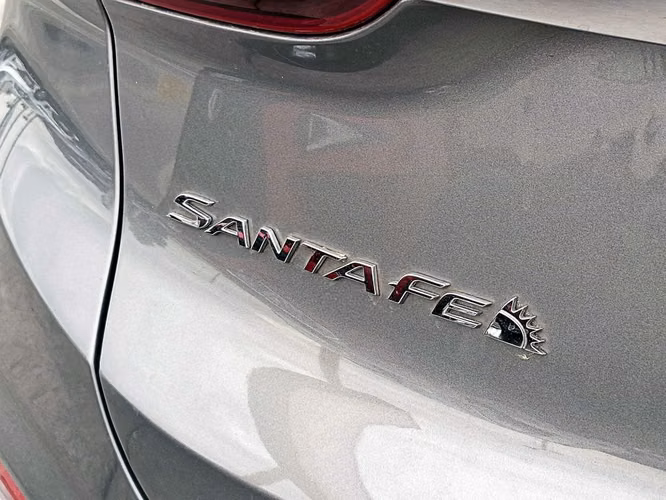 HYUNDAI SANTA FE 2021