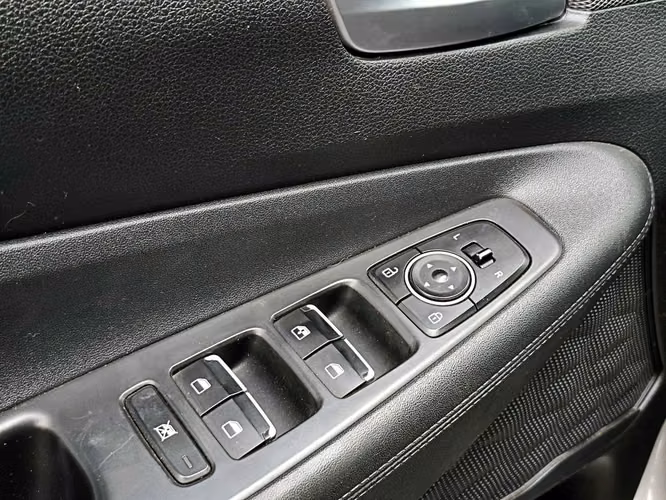 HYUNDAI SANTA FE 2021