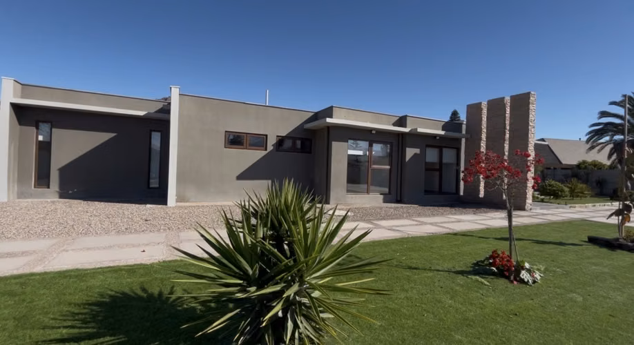 Casa Exclusiva en Arriendo en Chamonate, Copiapó | Condominio Privado
