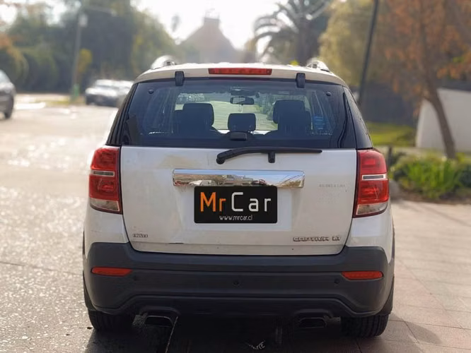 CHEVROLET CAPTIVA IV LT FULL 2.2D 6AT - 2014 | 2657