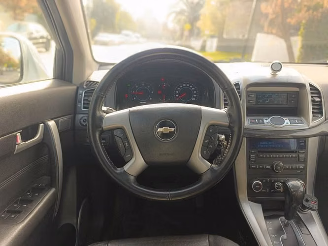 CHEVROLET CAPTIVA IV LT FULL 2.2D 6AT - 2014 | 2657