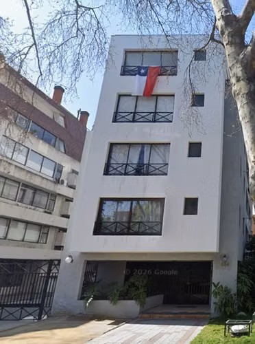 DPTO EN VENTA 2D, 2B, EST Y BOD, NECESITA REMODELA