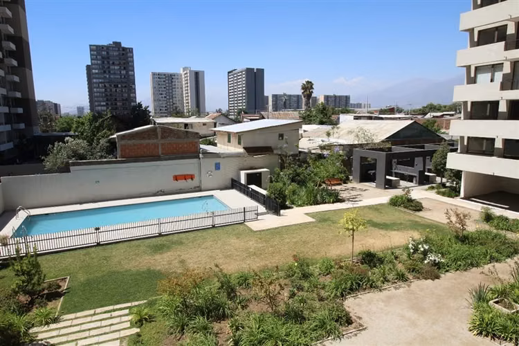 Departamento en arriendo de 1 dorm. en La Cisterna