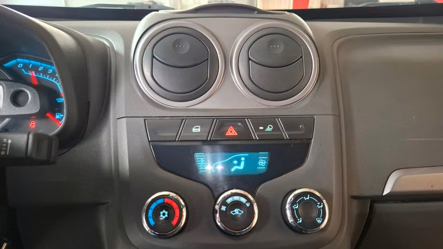 CHEVROLET MONTANA SPORT 1.8 MT 2012