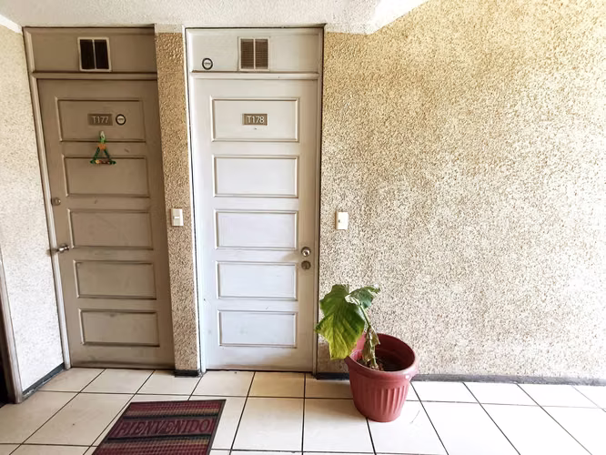 Se vende departamento en primer piso – Sector edificio Santa Victoria, Maipú - Imagen 2