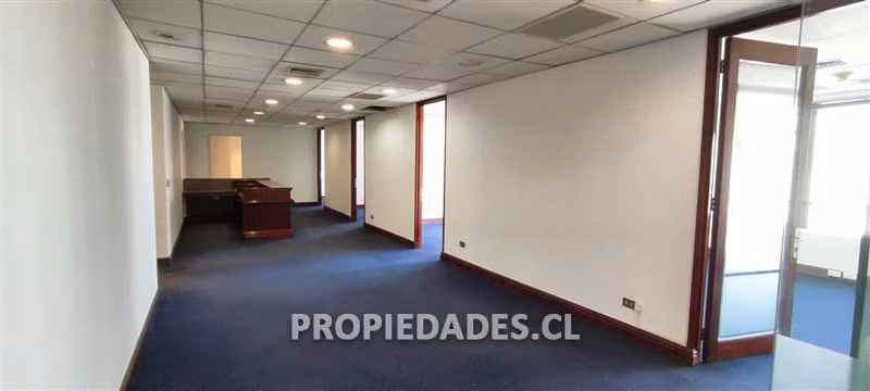 Oficina en arriendo en Santiago - Imagen 3