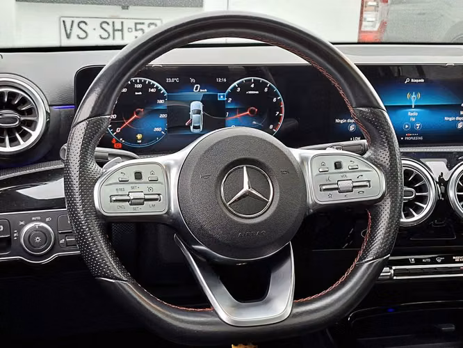 MERCEDES-BENZ A 250  2023