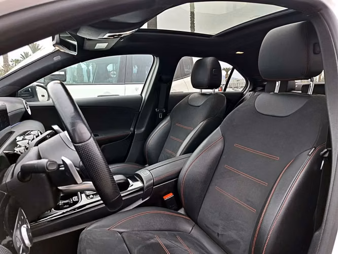 MERCEDES-BENZ A 250  2023