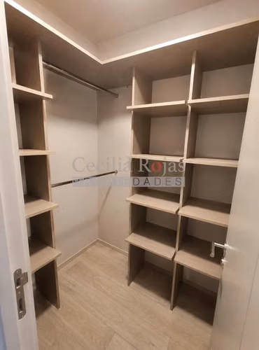 Moderno departamento 2D/2B con estacionamiento y bodega, cerca del Metro Toesca - Imagen 13