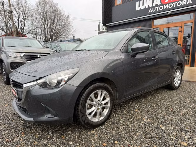 MAZDA 2 2018