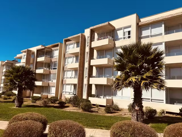 Vende Tres Dormitorios Estacionamiento Condominio Lomas de Papudo