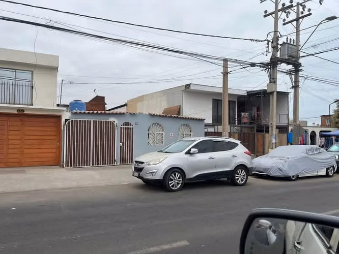 Vendo casa 11 septiembre 200 mt2 pasaje mejillones - Imagen 2