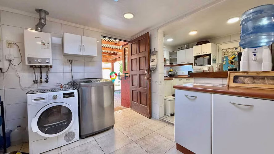 EXCLUSIVO PARQUE PRIVADO, UBICACIÓN CENTRAL  (180667)
