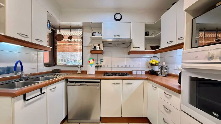 EXCLUSIVO PARQUE PRIVADO, UBICACIÓN CENTRAL  (180667)