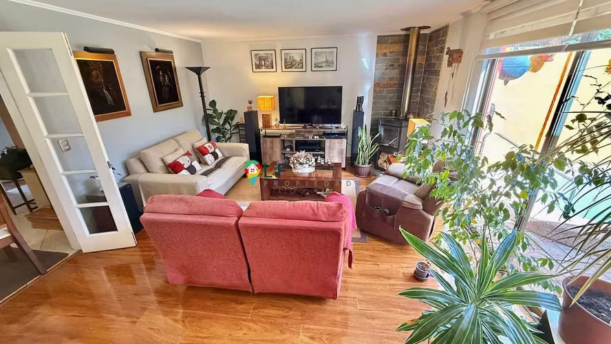EXCLUSIVO PARQUE PRIVADO, UBICACIÓN CENTRAL  (180667)
