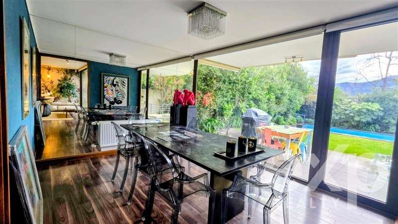 Casa en venta de 4 dorm. en Lo Barnechea - Imagen 4
