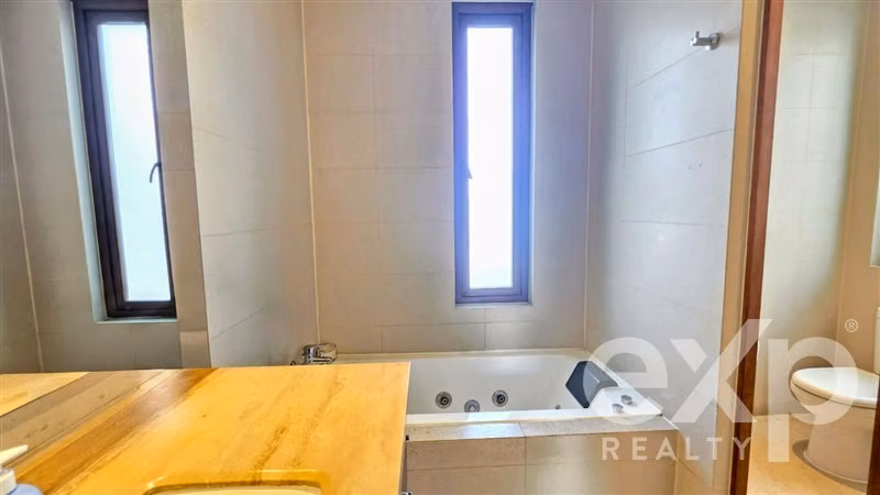 Casa en venta de 4 dorm. en Lo Barnechea