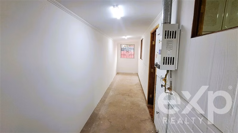 Casa amplia en arriendo 2 dorm - Gran patio - Padre Hurtado