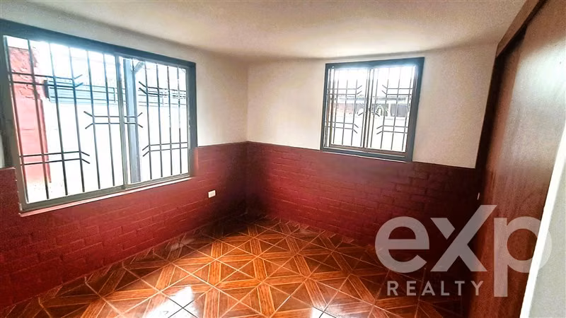 Casa amplia en arriendo 2 dorm - Gran patio - Padre Hurtado - Imagen 24