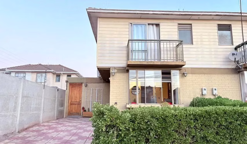 Maravillosa Casa en Ciudad Satélite Maipu