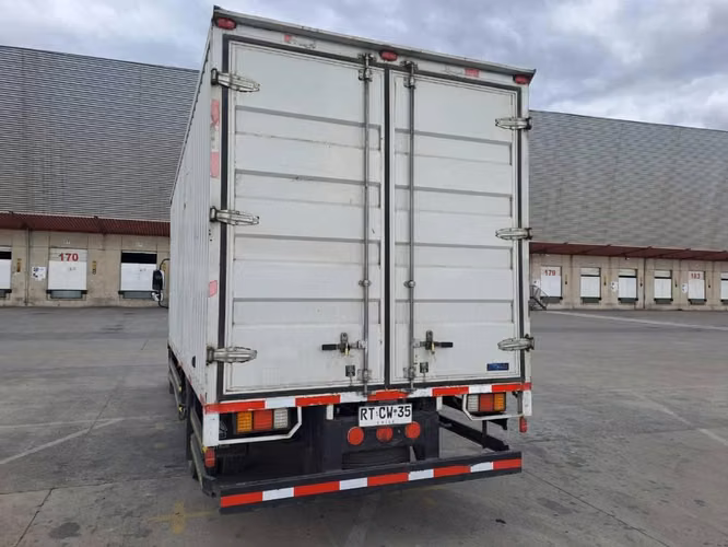 Vendo camion sinotruk