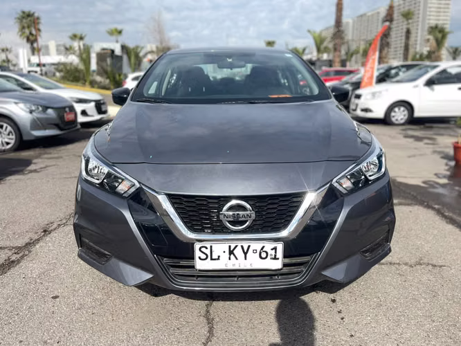 NISSAN VERSA  1.6 2023