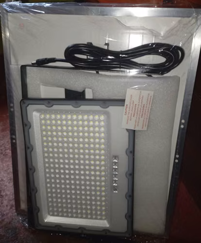 Se vende foco solar halux - Imagen 3