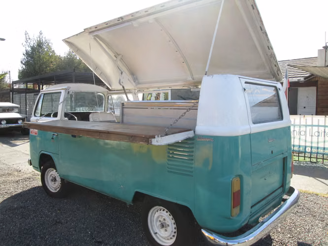FOOD TRUCK VOLKSWAGEN kOMBI