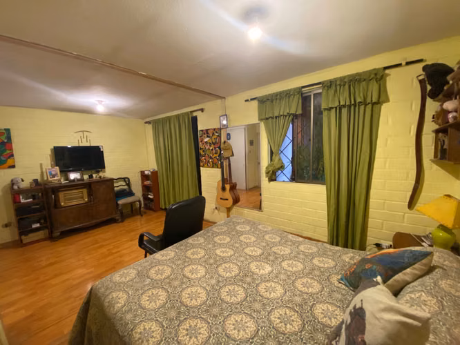 EXELENTE UBICACION AMPLIA CASA EN VENTA 3D2B (180702) - Imagen 8