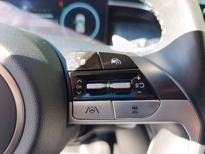 HYUNDAI TUCSON NX4 1.6T HEV AT LIMITED - 2023 | 2564