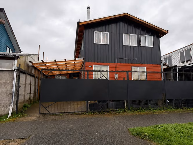 En venta casa de 3D/3B costa chinquio - Imagen 2