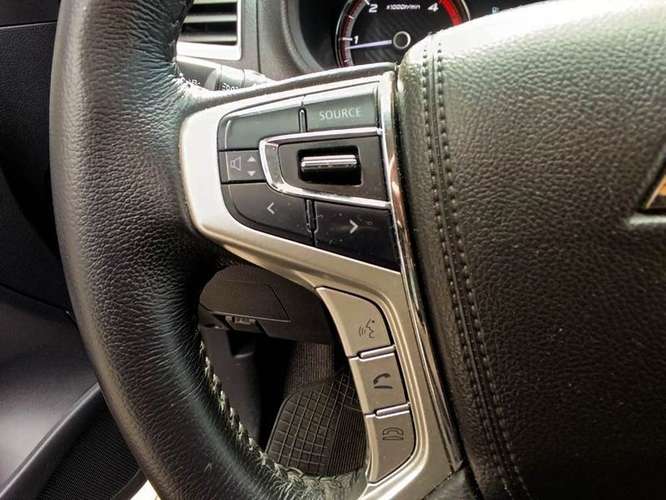 MITSUBISHI L200 2.4 DAKAR MT HP - 2024 | 2586 - Imagen 14