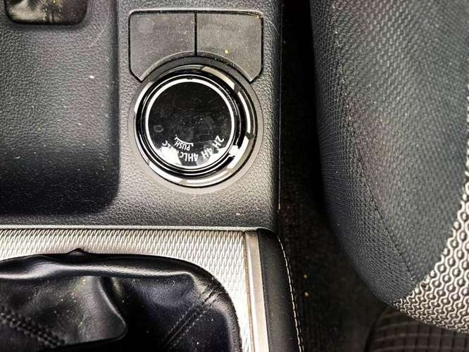 MITSUBISHI L200 2.4 DAKAR MT HP - 2024 | 2586 - Imagen 18