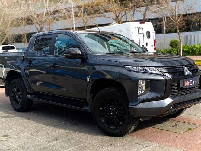 MITSUBISHI L200 2.4 DAKAR MT HP - 2024 | 2586 - Imagen 4