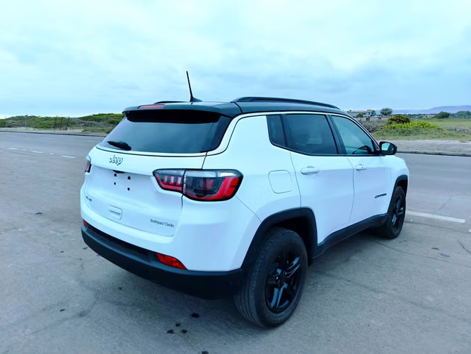 JEEP COMPASS 2024 MOTOR 2.0 TURBO NUEVO FORMATO Y SIN COLISIÓN