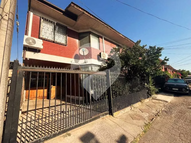 Vivienda Luminosa en Entorno Privilegiado (179501)