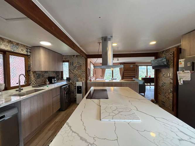 Casa con 2 cabañas a la venta en Puerto Varas (180530) - Imagen 2