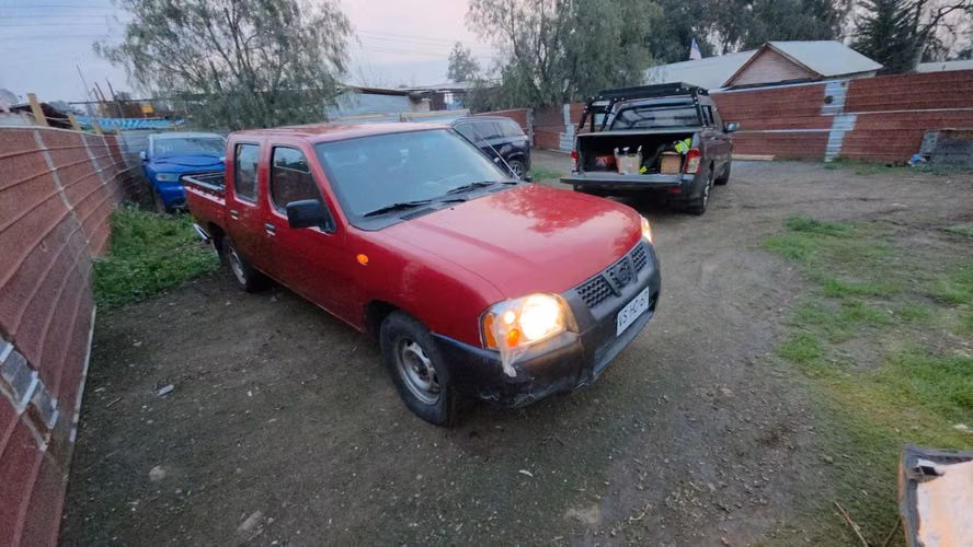 Camioneta terrano 2013