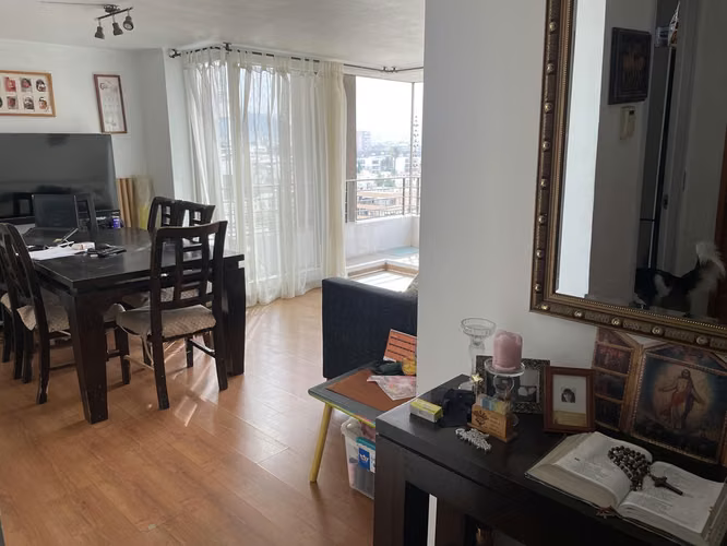 Buena Distribución/Terraza Living y Dormitorio/Estac&Bodega