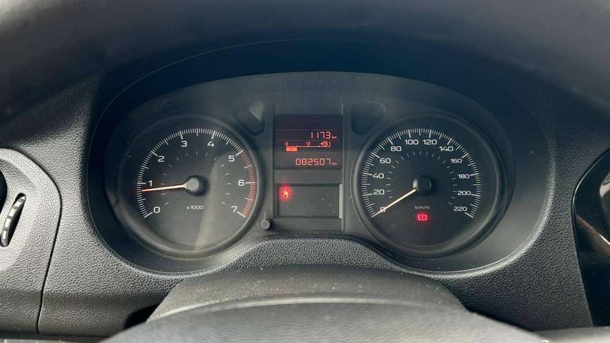 PEUGEOT 301 VTI 1.6 MT (2018)