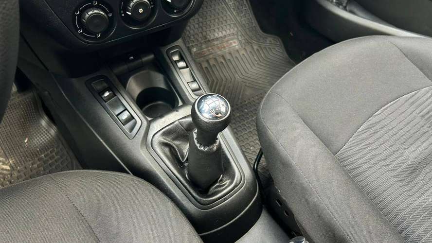PEUGEOT 301 VTI 1.6 MT (2018)