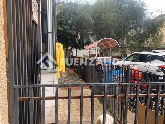 Venta Departamento en Cerro Navia 3 dormitorios 1 baño